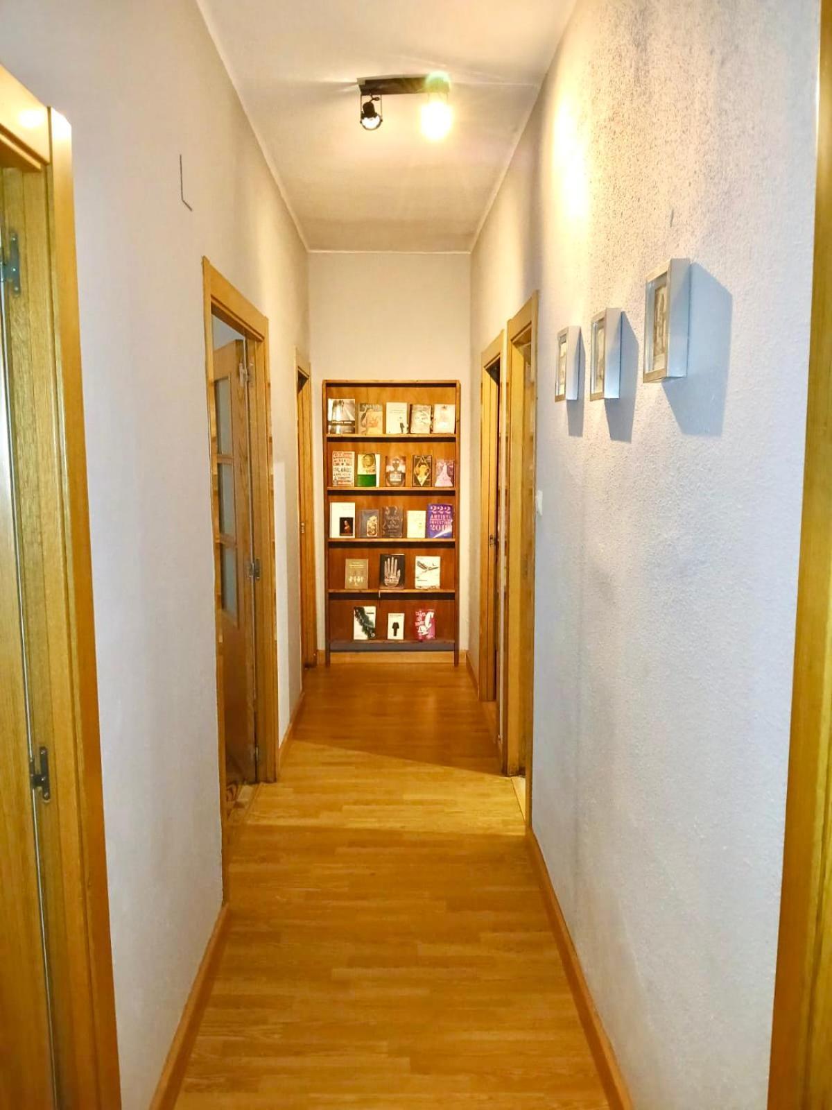 פונפרדה Segundo Antolin Yellow Door מראה חיצוני תמונה
