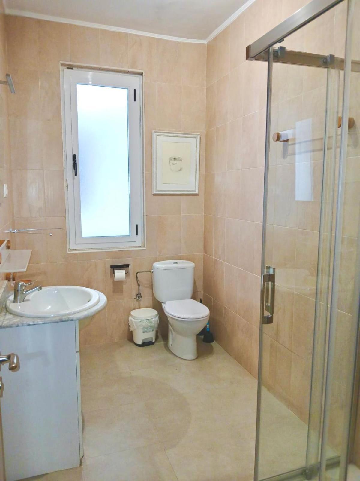 פונפרדה Segundo Antolin Yellow Door מראה חיצוני תמונה